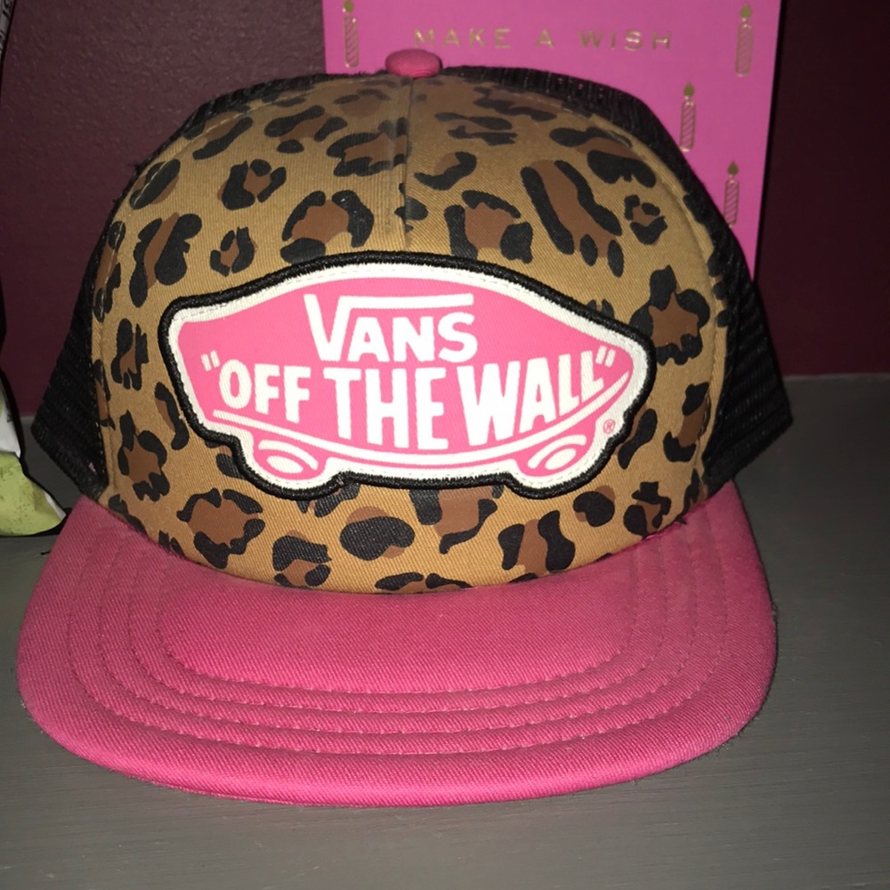 Vans pink and cheetah hat